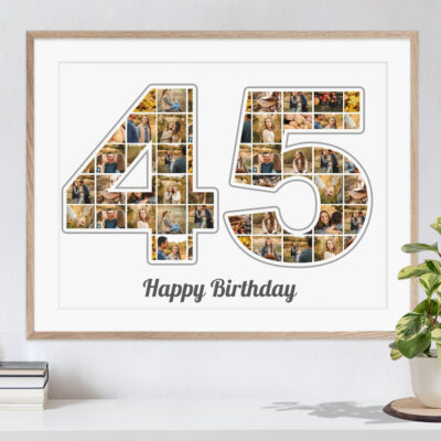 Zahl Collage 45 als originelles Geburtstagsgeschenk mit vielen Bildern auf weissem Hintergrund in Rahmen über Kommode mit Pflanze und Büchern