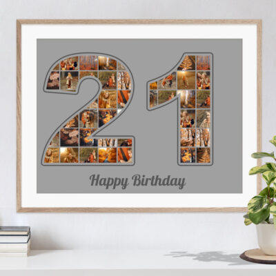 Kreatives Geschenk zum 21. Geburtstag Zahlencollage auf grau in Holzrahmen mit den schönsten Fotos über einer Pflanze und Büchern auf einer Kommode