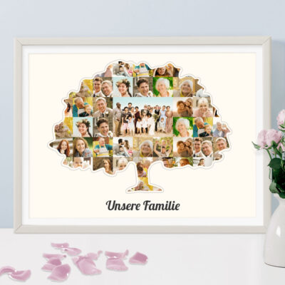 Familienbaum als Collage auf Leinwand mit vielen Bildern als Geschenk zum 60 Geburtstag mit weissem Hintergrund eingerahmt in hellen Rahmen stehend auf Kommode hinter Rosenblättern