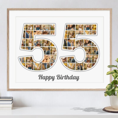 Zahl Collage 55 als originelles Geburtstagsgeschenk mit vielen Bildern auf weissem Hintergrund in Rahmen über Kommode mit Pflanze und Büchern